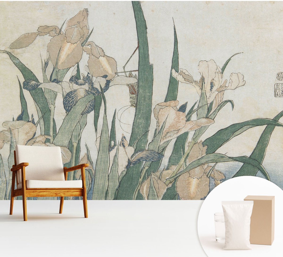 Wallfluent Fotobehang - Wit Vliesbehang - 312x219 cm - Delicate Irissen Fotobehang Vlies - Woonkamer behang Bloemen En Planten - Muurschildering - Hal behang