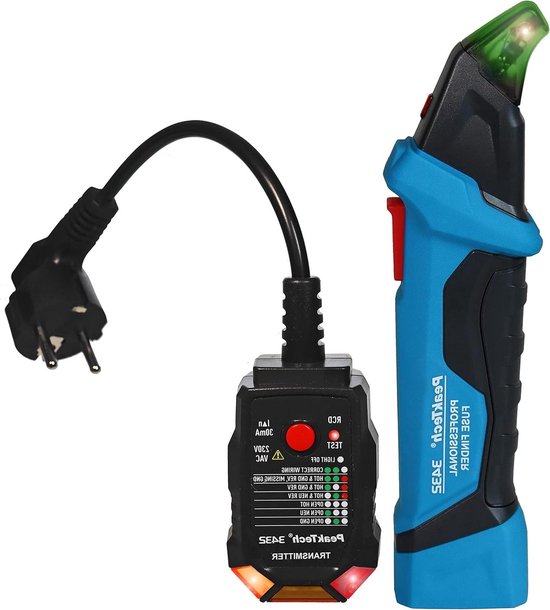 PeakTech 3432 zekeringzoeker met blauwe ontvanger en zwarte zender die in een stopcontact steekt.