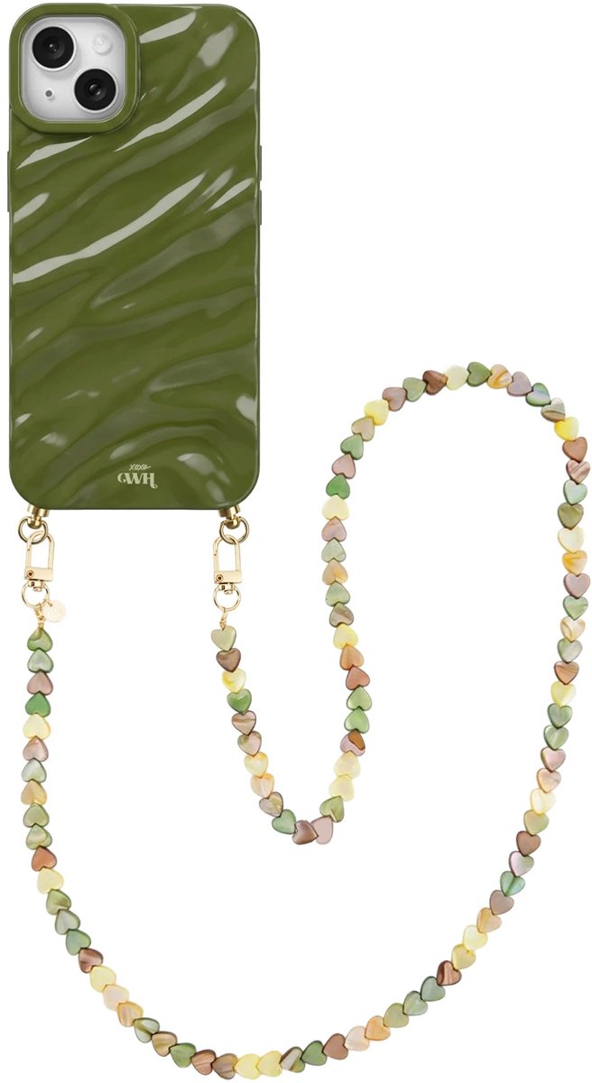 xoxo Wildhearts Green Glaze telefoonhoesje met koord - geschikt voor iPhone 15 - Shell Hearts Olives (lang koord) - Dream hoesje met telefoonkoord - Glimmende silicone case met plooien - Hartjesketting - Groen