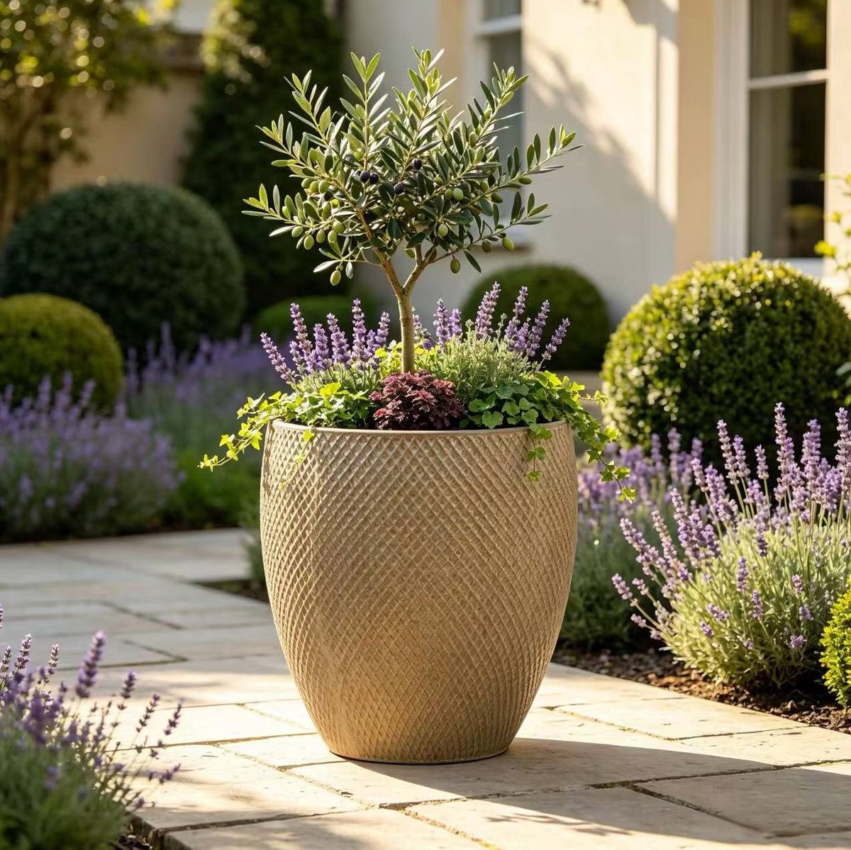 Bloempot – Extra Groot – 46 Cm Diameter – Keramiek Met Fijn Ruitreliëf – Beige – Voor Tuin, Terras En Balkon – Vorstbestendig Met Drainagegaten