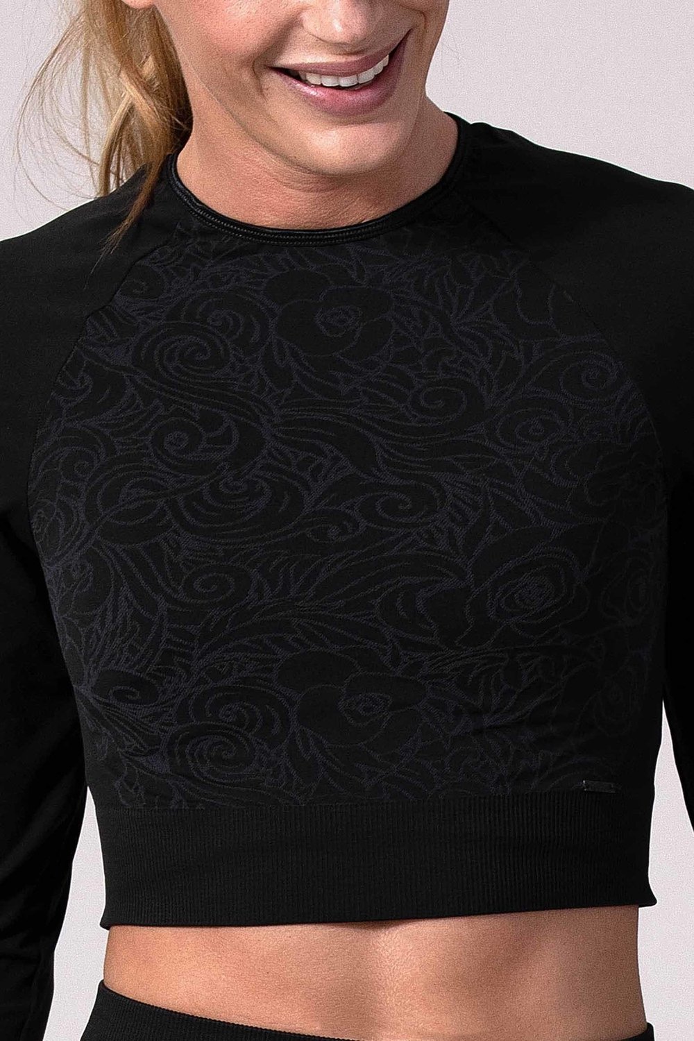 REVIVE Viane - Cropped Sportshirt Lange Mouwen Dames - Yoga - Jet Black - Maat S