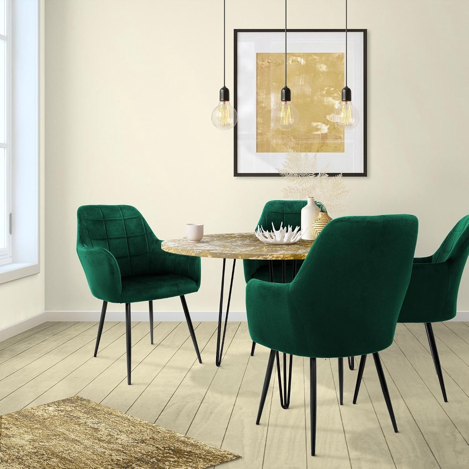 Luxe Eetkamerstoelen met Armleuningen en Fluwelen Bekleding Donkergroen – Set van 2 Moderne Gestoffeerde Eetkamerstoelen met Zwarte Metalen Poten en Rugleuning – Comfortabele Keukenstoelen voor Eetkamer, Woonkamer en Kantoor