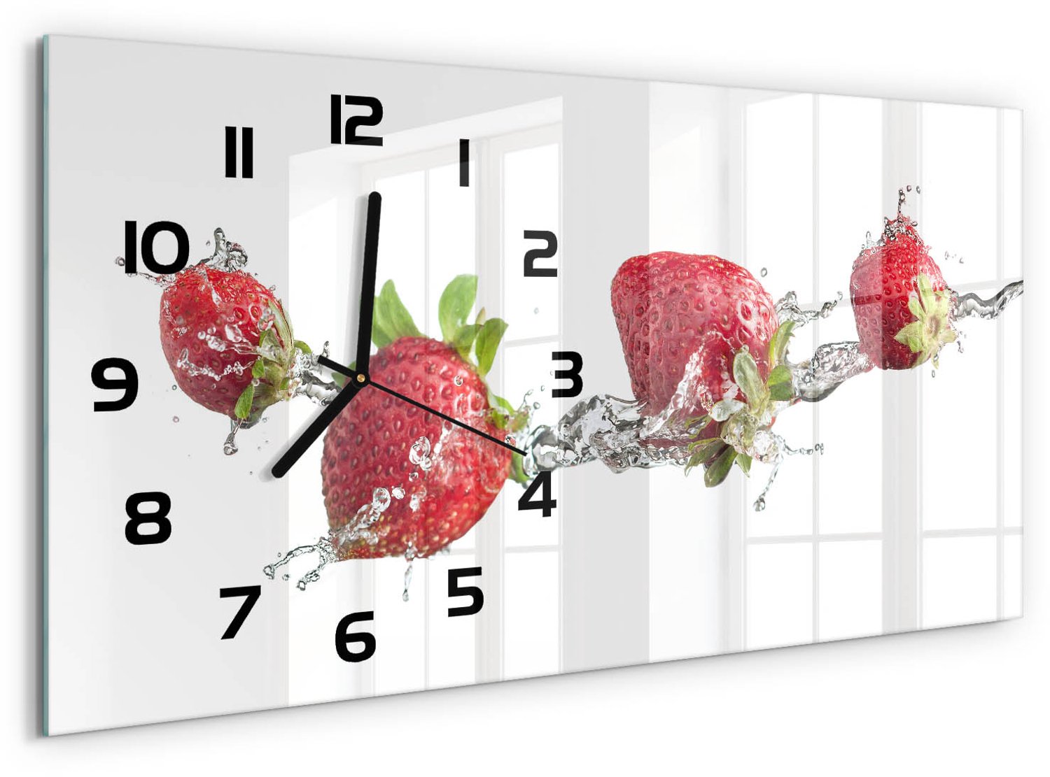 TULUP Wandklok - Aardbeien en water Glazen Klok Met Print - 60x30 cm - Rood Wandklok Glas Met Motief - Zwarte handen - Rechthoekige Klok - Wandklok Glas Decoratie - Gekleurde Glazen Klok