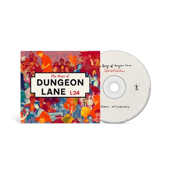 CD-hoes en schijf van Paul McCartney 'The Boys of Dungeon Lane Special Edition' met kleurrijke fotocollage.