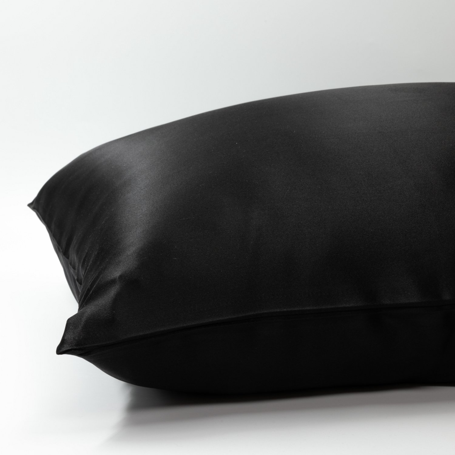 Silk Heaven 2x Zijden Kussensloop 50x70cm Zwart Ritssluiting 19 Momme - Kussensloop set - Luxe Silk Kussensloop 100% moerbei zijde - Zijde kussensloop - Silk Heaven - 50x70cm / Ritssluiting