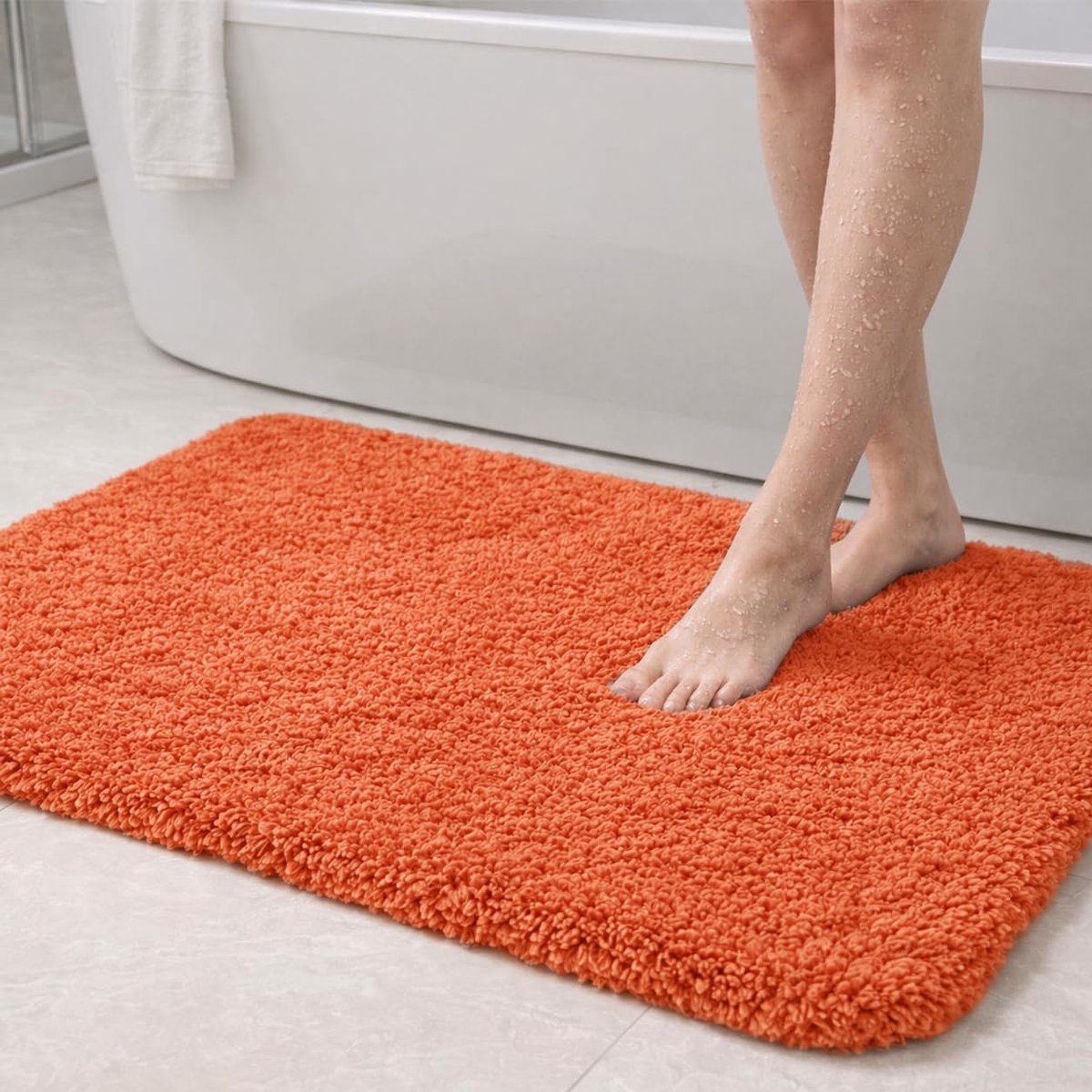 Badmat, Super Absorberende Microvezel Badkamertapijt, Zacht Pluzelige Machinewasbare Badkamermat voor Badkamer, Toilet, Douche, 90 x 60 cm Mandarijn