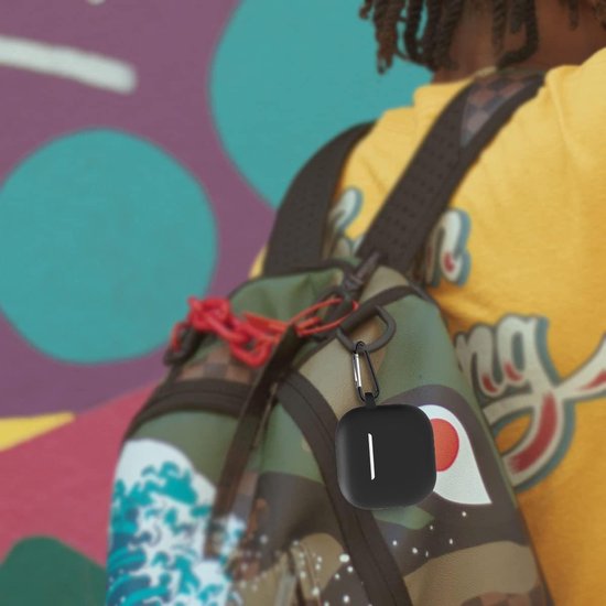 Beschermhoes voor AirPods 4e generatie (2024): AIYAAIYA 8 in 1 accessoireset voor AirPods met Apple Watch houder/sleutelhanger/anti verlieskoord/riem/oordophaakjes (Zwart) — afbeelding 4