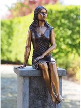 Tuinbeeld - bronzen beeld - Zittend meisje - Bronzartes - 55 cm hoog