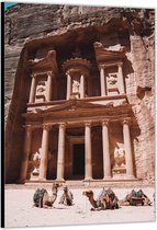 Dibond –Kamelen bij Petra - Jordanië– 30x40 Foto op Aluminium (met ophang)