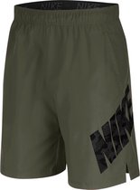 Nike flex 8 camo training short in de kleur khaki.