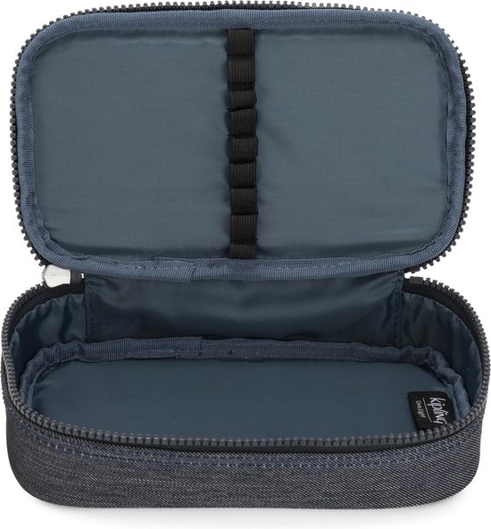 Open donkerblauwe denim etui met rits, met elastische pennenlussen en binnenvakken.