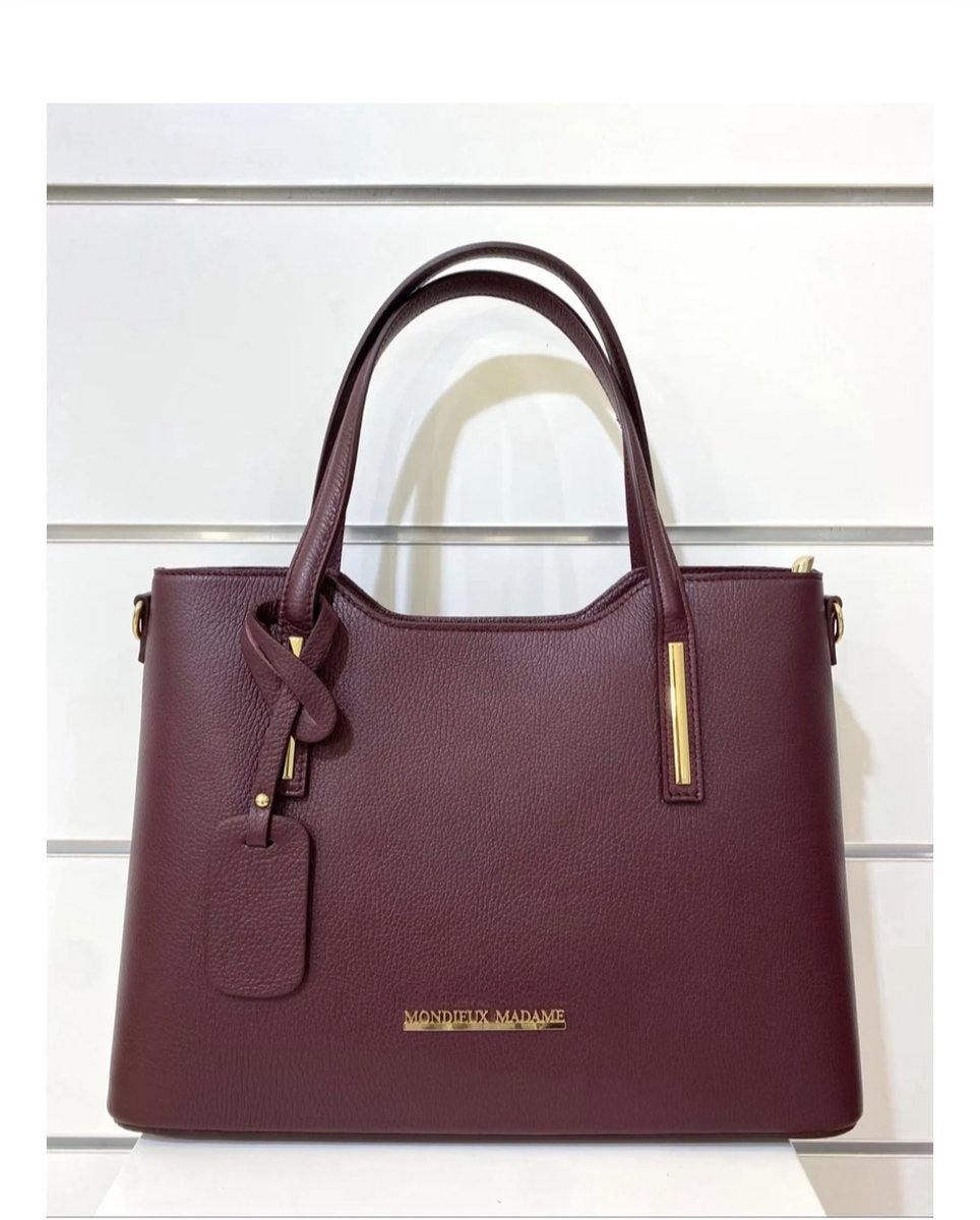 Mondieux madame tas Lorena in Bordeaux bij Bibossline