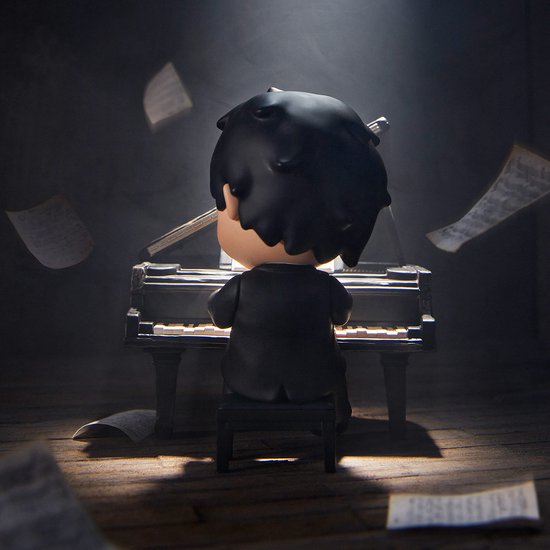 Hirono The Pianist Figure | bol