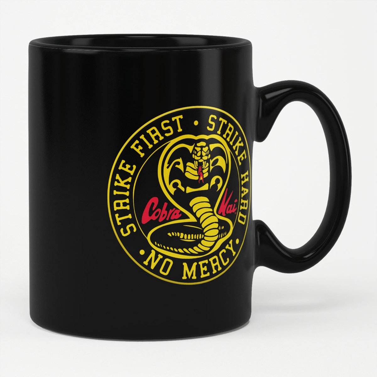 Cobra Kai Tasse/Kaffeebecher Strike First - Strike Hard - No Mercy Mug Black