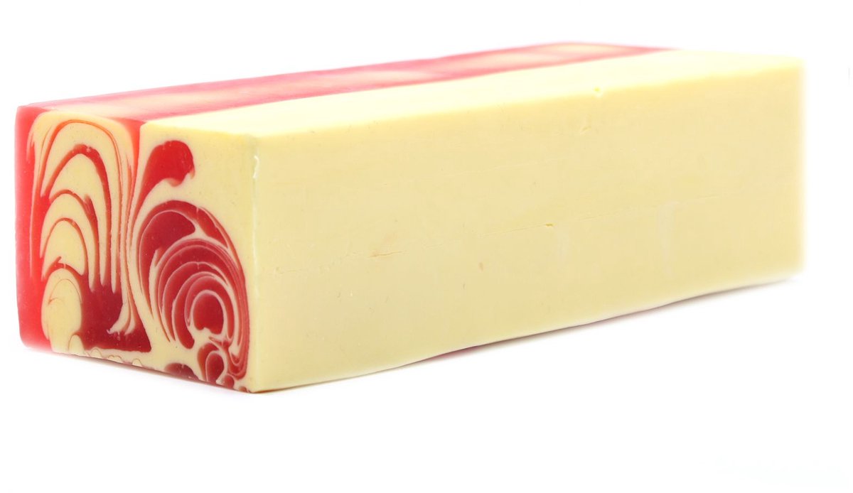 Handgemaakte zeep - Aardbei - plakje ca 115 g - Douchemiddel - Handzeep - 24x8x6.2cm