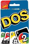 Doos van het spel DOS met de tekst "New from the makers of UNO" en kaarten met nummers 8, 10, # en 2.
