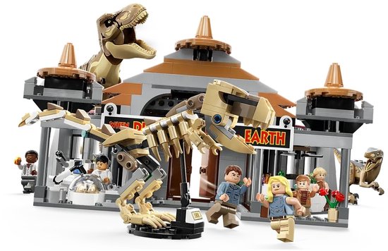 LEGO Jurassic - Centre d'accueil : T. rex et Raptor Attack 76961