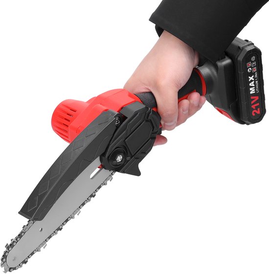 21V Mini Kettingzaag - 6 Inch Snoeizaag Draadloos - Incl. 2 Accu’s & Oplader - Veiligheidsslot - Compact & Lichtgewicht - Met Draagkoffer van VONROC — afbeelding 3