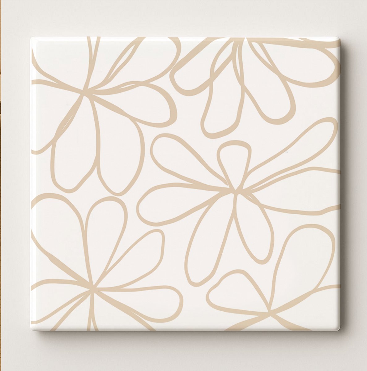 Nevolis 15x15cm Bloem Motief Keramische Tegel - Elegante Witte en Beige Ontwerp voor Keuken, Badkamer of Woonkamer Multi Color