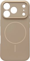 Casemania Hoesje Geschikt voor Apple iPhone 17 Pro - Zand Beige - Zachte Liquid Siliconen Magnetisch Back Cover Case - Geschikt voor MagSafe - Telefoonhoesje met Camera Bescherming