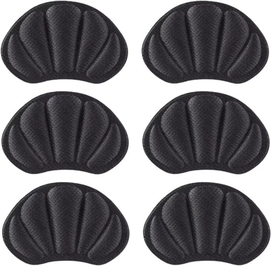 Six talonnettes noires à la surface texturée et écailleuse.