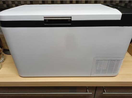 ApexArte® Auto Koelkast - Mini Koelkast - Elektrische Koelbox Elektrisch 12v 230 Volt van Merkloos — afbeelding 2