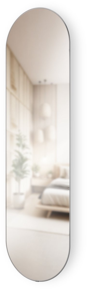 Umbra Hubba pilvormige spiegel 157 x 45 cm