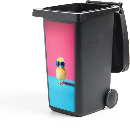 Container sticker Kuiken - Zonnebril - Blauw - 44x98 cm - Kliko sticker - Pasen - Paasdecoratie - Paas versiering