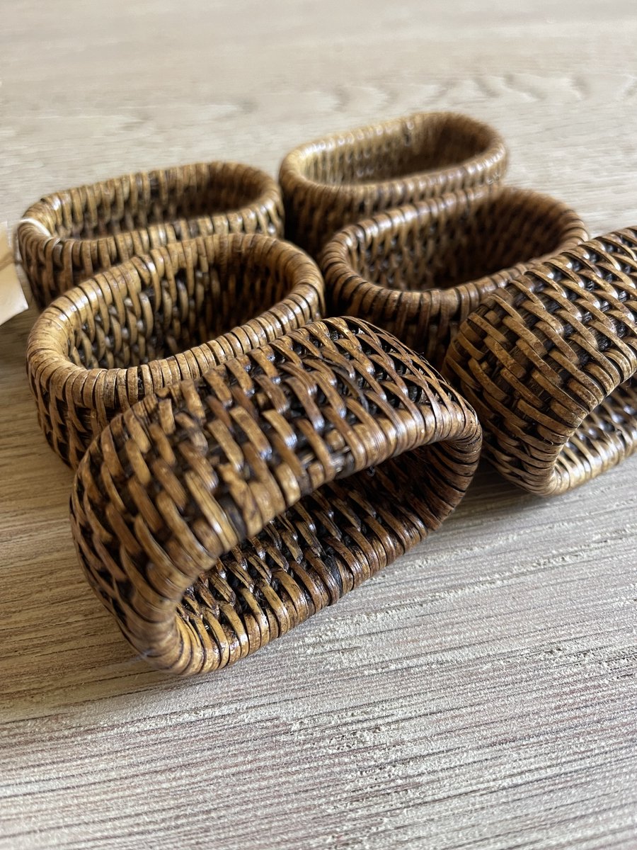 Servetringen rattan set van 20 stuks