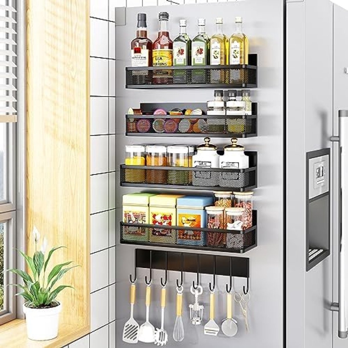PromoHome Magnetisch Kruidenrek voor Koelkast - 3 Pack Verstelbare Magnetische Plank met 8 Haaks Rek - Keukenorganisator voor Kruiden, Keukengerei en Opslag - Zwart