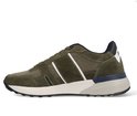 Zijaanzicht van een groene PME Legend sneaker met witte en donkerblauwe details op de zool.