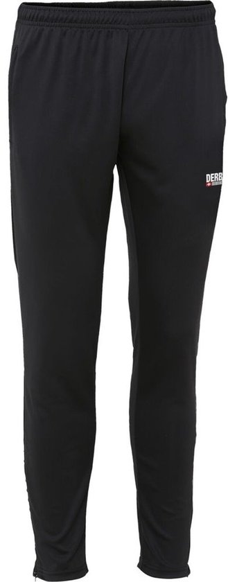 Pantalon de survêtement noir Derbystar pour enfants, avec fermeture éclair en bas de jambe et logo sur la hanche gauche.