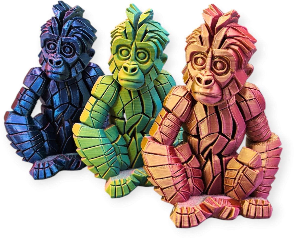 Layerzz -3D geprint - Geometrisch aap beeldje - homedeco - meerkleurig - uniek - Aurora(LIMITED EDITION) 13cm hoog