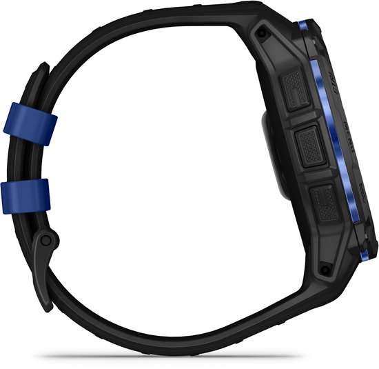 Zij-aanzicht van een zwarte Garmin smartwatch met blauwe bandhouder.