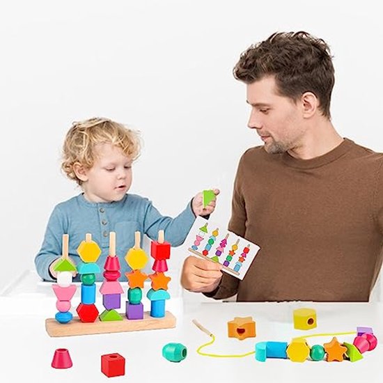 Montessori houten kralen speelgoed voor peuters, houten stapel- en volgordespeelgoedset, rijgkralen met bijpassende vorm en kleuren speelgoed voor kinderen van 2, 3, 4 en 5 jaar oud, jongens en meisjes, leerzaam speelgoed voor kleuters van Merkloos — afbeelding 4