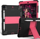 Voor iPad 10.2 schokbestendige tweekleurige siliconen beschermhoes met houder en penhouder (zwart + roze)