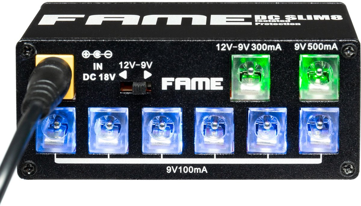 Fame DC Slim8 - Voedingseenheid voor effect-units