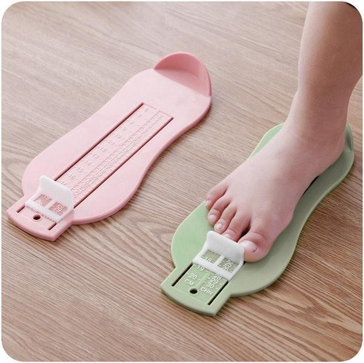 SFT Products - Schoenmaat Meter - Kinderen en Baby's - Roze - Meettabel - Voetmeter - Voeten Opmeten - 1 Stuks
