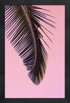 JUNIQE - Poster in houten lijst Tropicana Pink by @BineArnold -30x45