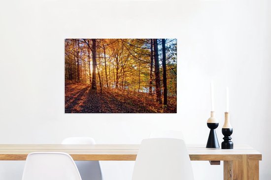 Le soleil d'automne brille sur les feuilles d'une forêt Toile 60x40 cm - Tirage photo sur toile (Décoration murale salon / chambre)
