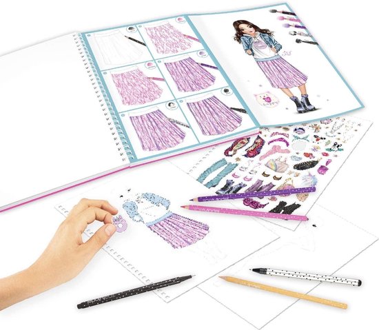 Depesche 13737 TOPModel Leoheart - kleurboek met 40 voorbedrukte pagina's om modelmotieven met luipaarden te ontwerpen, incl. 1 stickervel