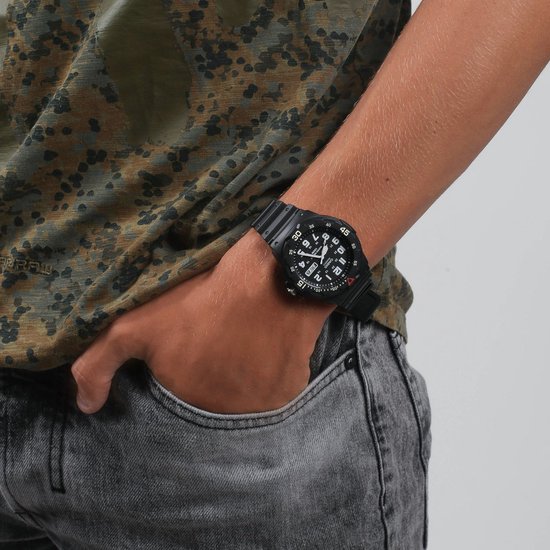 Casio Collection MRW-200H-1BVEG Casio Collection MRW-200H-1BVEG