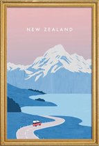 JUNIQE - Poster met houten lijst Retro Nieuw-Zeeland -13x18 /Blauw &