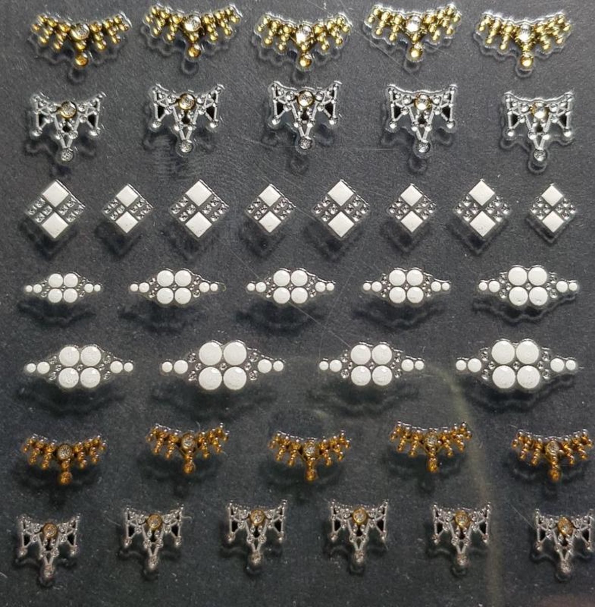 Goedkoopste Nail Art Stickers - Nagel Stickers - Korneliya 3D Nail Jewels - NJ08 Lunula Crowns