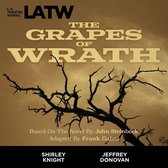 De Grapes of Wrath theaterposter met een dorre boomtak op een gouden achtergrond. Met "L.A. Theatre Works" en "Shirley Knight", "Jeffrey Donovan".