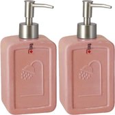 Set van 2x stuks zeeppompjes/zeepdispensers roze keramiek 18 cm - Navulbare zeep houder - Toilet/badkamer accessoires