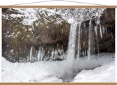 Schoolplaat – Vallende Sneeuw van Berg - 120x80cm Foto op Textielposter (Wanddecoratie op Schoolplaat)