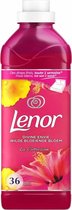 Lenor Wasverzachter Wilde Bloeiende Bloem 900 ml