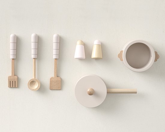 UISEBRT Kinderkeuken, houten speelkeuken van hout met hout, keukenaccessoires, kookplaat, magnetronspoelbak, speelgoedkeuken, speelgoed voor kinderen vanaf 3 jaar