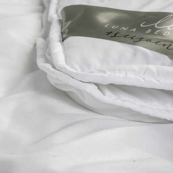 Dekbed Voor Twee Polyester Microvezel Komfortec Zomerdekbed 240 X 220 Cm, 170 G/m², Dun En Licht Dekbed Voor De Zomer, Anti-allergische Deken Voor 2 Personen, Wit Warm Dekbed Licht Dekbed 170 G/m²